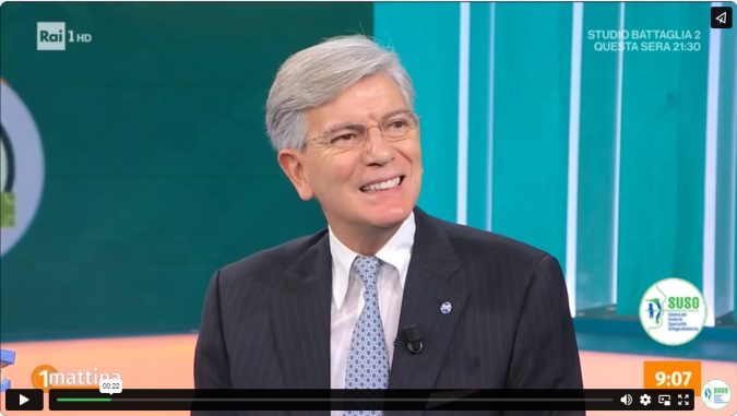 cover-raoul-dalessio-unomattina-risponde